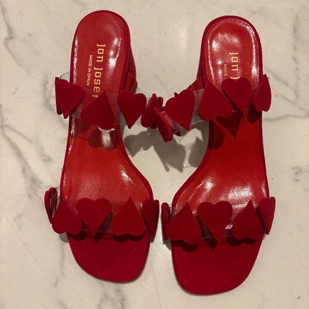 JON JOSEF DUAL SANDAL RED NWOB SIZE 6